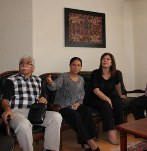 Alevi Kültür Dernekleri Bdp'yi Ziyaret Etti